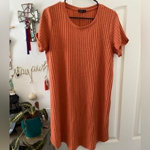 Cotton On | Orange ribbed tshirt dress | L